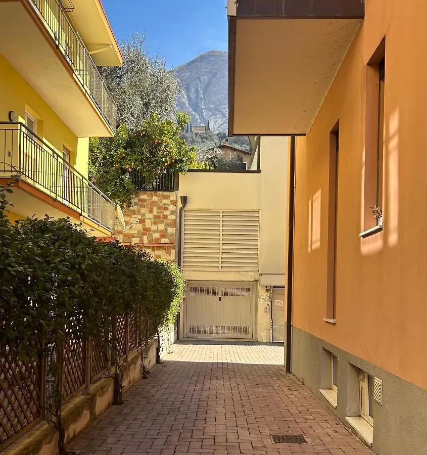 Holiday Sweet Apartment Malcesine 0*,